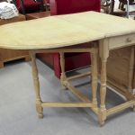 948 9623 GATE-LEG TABLE